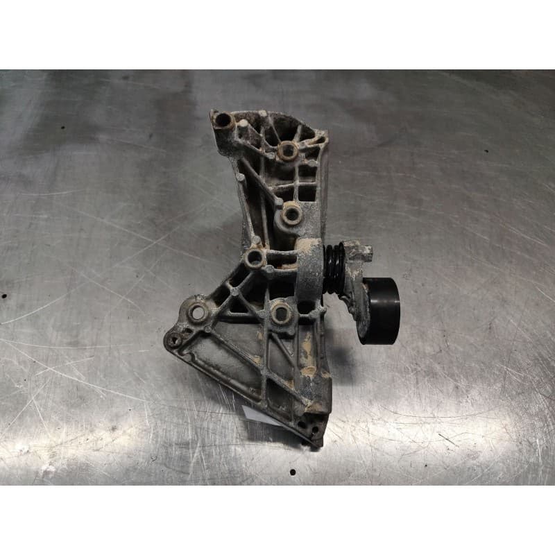 Recambio de soporte alternador para infiniti q30 1.5 d referencia OEM IAM A607201009 - Gris 2