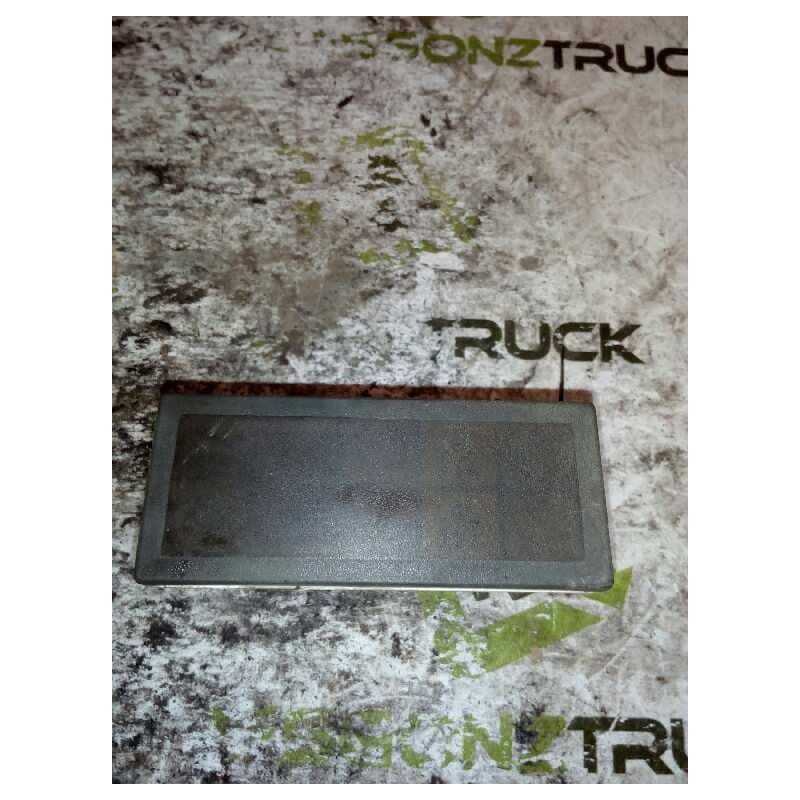 Recambio de cuadro instrumentos para astra trucks ....... ....... referencia OEM IAM 98167389 - Amarillo