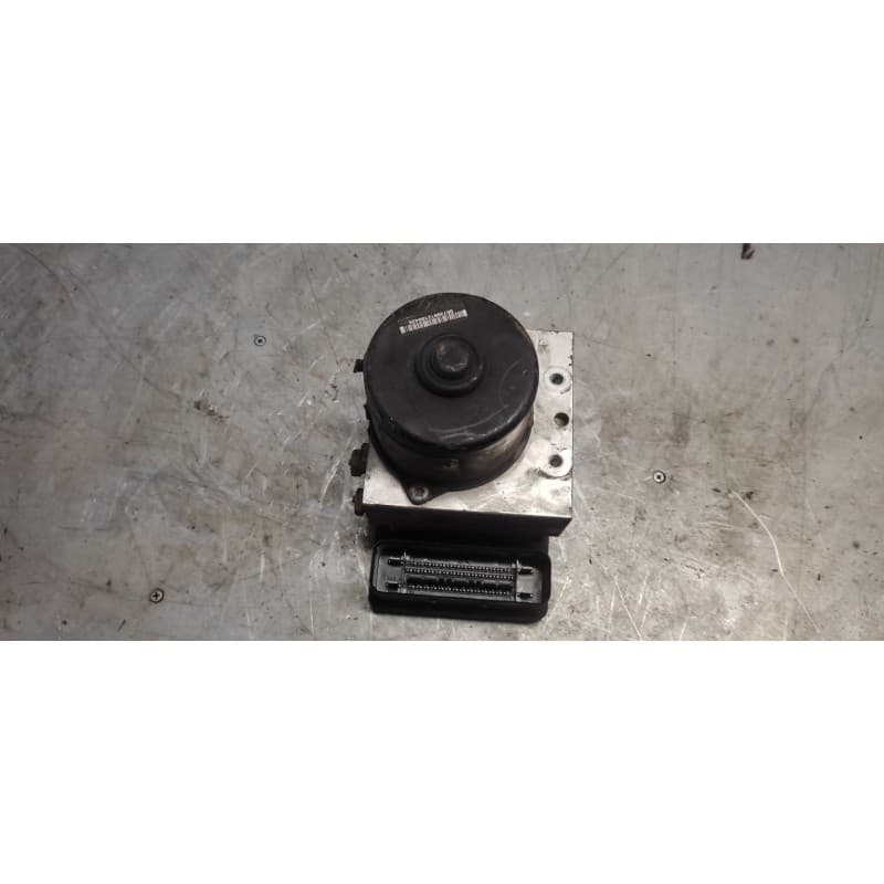 Recambio de abs para ford focus berlina (cak) ambiente referencia OEM IAM 2M512M110EB 3