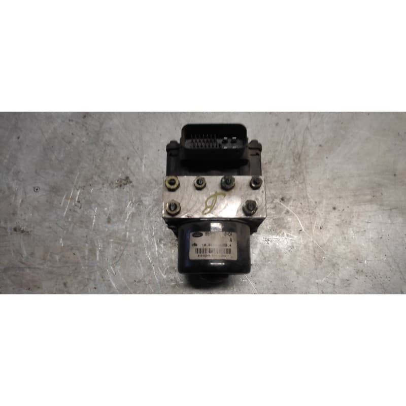 Recambio de abs para ford focus berlina (cak) ghia referencia OEM IAM 98AG2M110CA 2