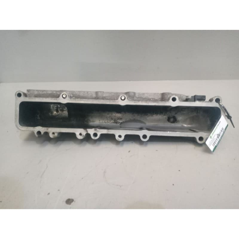 Recambio de colector admision para iveco sunrise referencia OEM IAM 5801959942 - Blanco