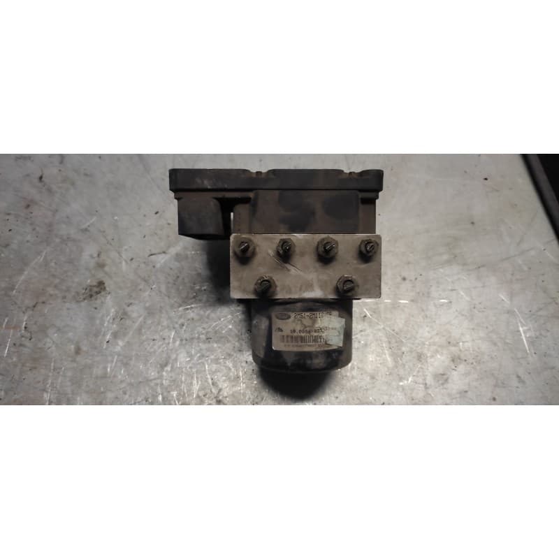 Recambio de abs para ford focus berlina (cak) ambiente referencia OEM IAM 2M512M110EB