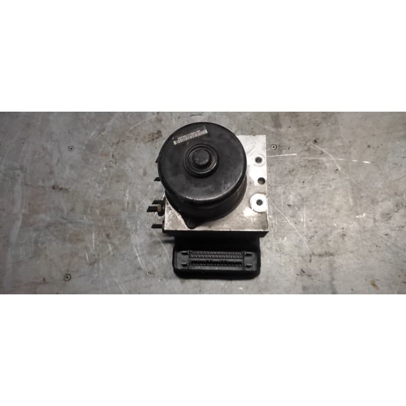 Recambio de abs para ford focus berlina (cak) ambiente referencia OEM IAM 2M512M110EB 4