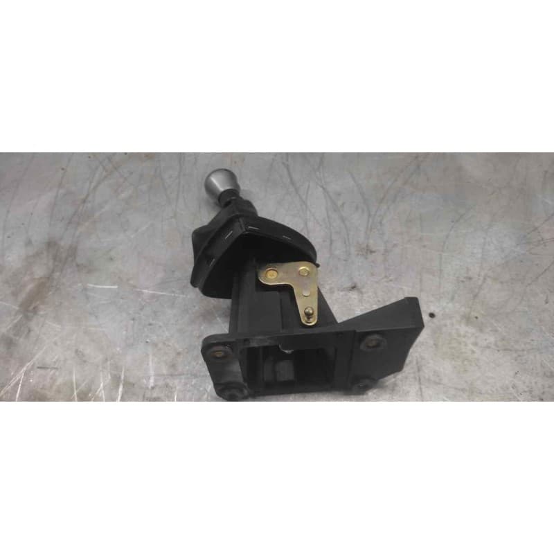 Recambio de palanca cambio para ford focus berlina (cak) ambiente referencia OEM IAM 2