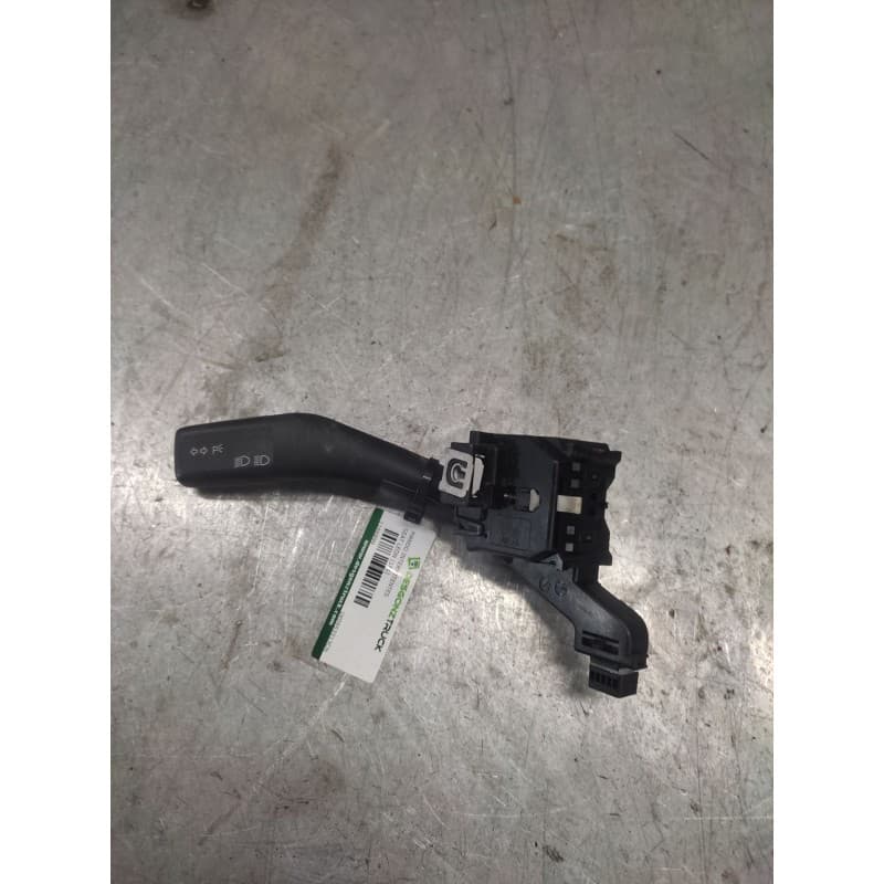 Recambio de mando intermitentes para seat leon (1p1) referencia OEM IAM 1K0953513CN - Rojo