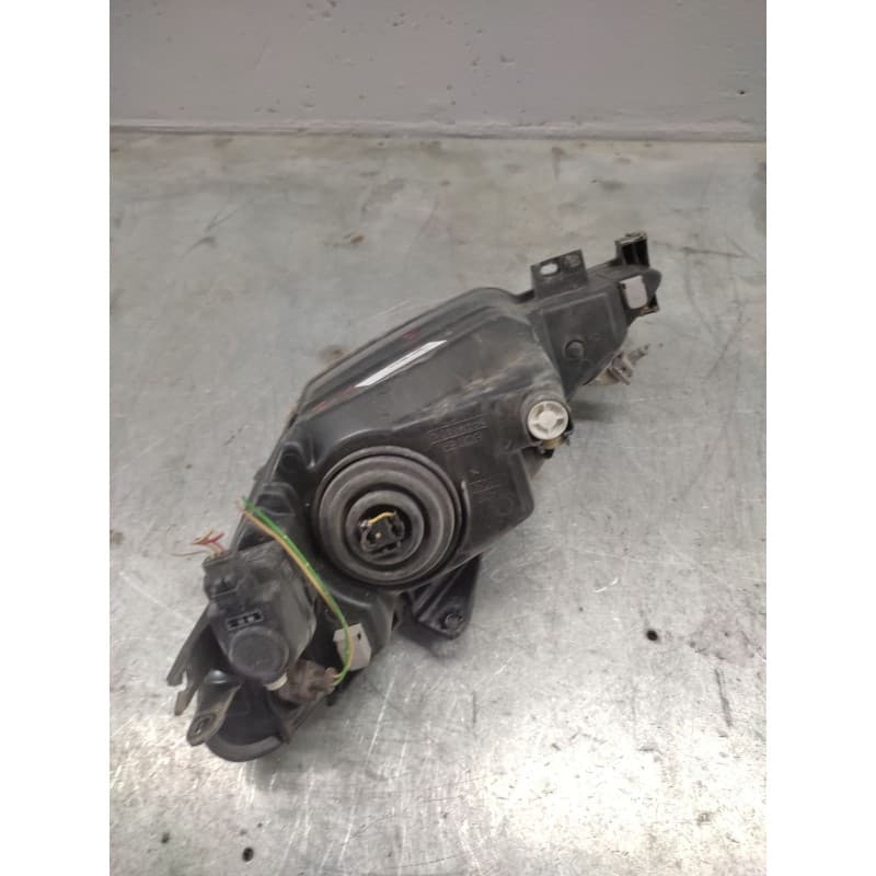 Recambio de faro derecho para peugeot 206 berlina xt referencia OEM IAM - Blanco 2