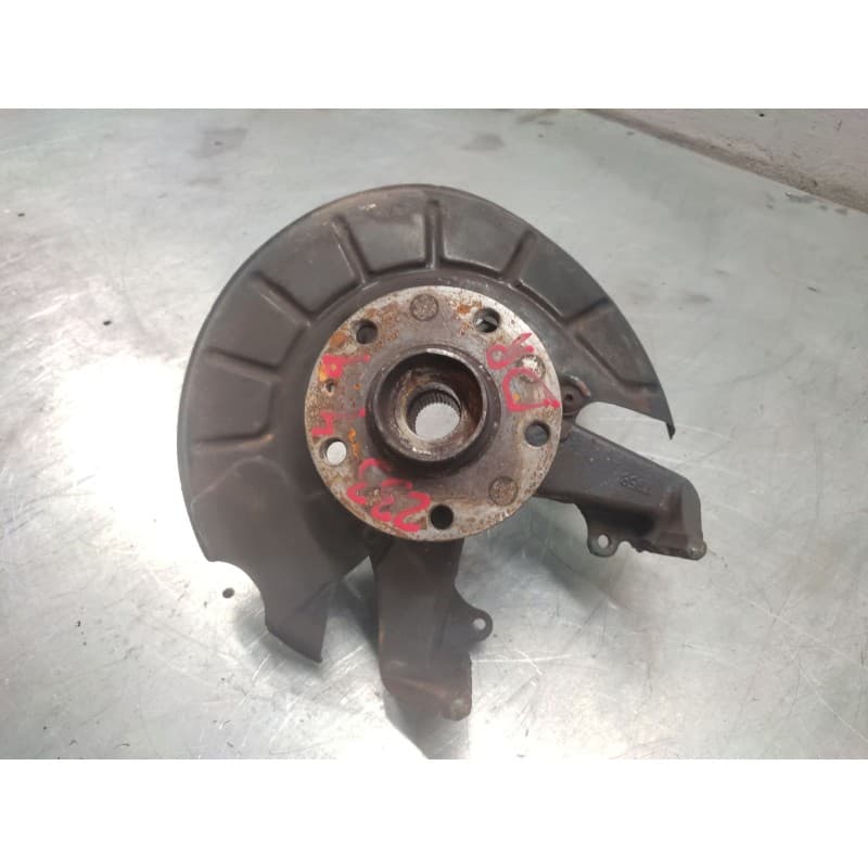 Recambio de mangueta delantera derecha para seat leon (1p1) referencia OEM IAM - Rojo