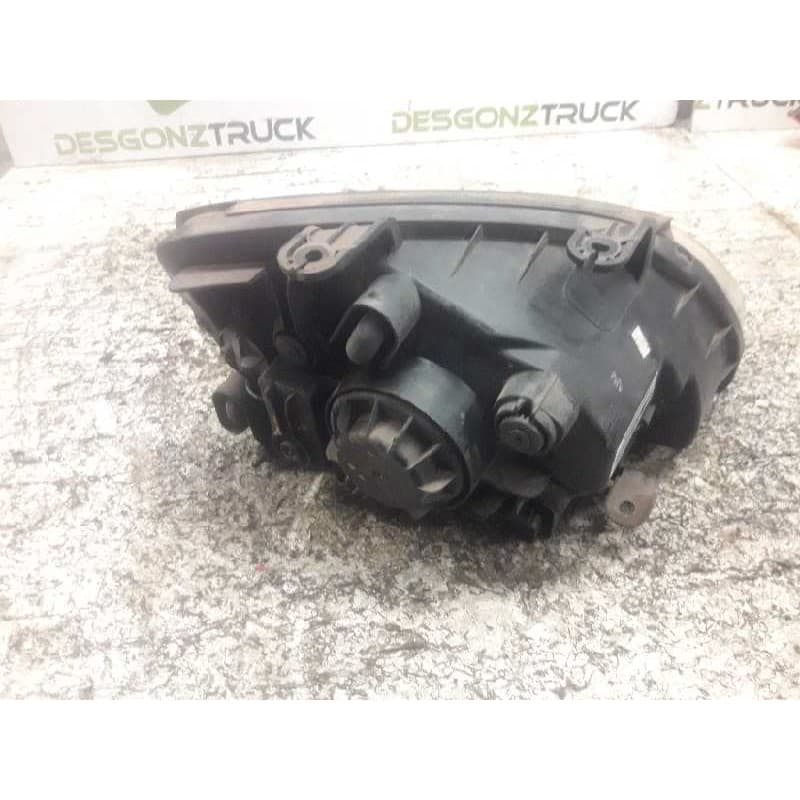 Recambio de faro izquierdo para kia carens 2.0 crdi ex monovolumen referencia OEM IAM - Gris 2