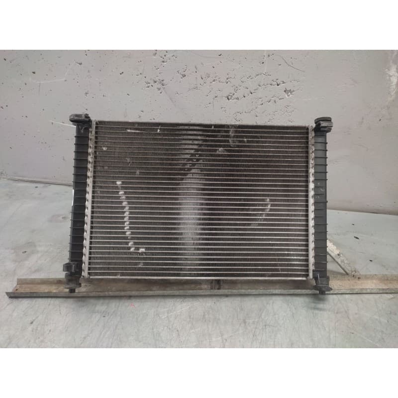 Recambio de radiador agua para ford fiesta (cbk) ambiente referencia OEM IAM 2S6H8005BB - Blanco 2