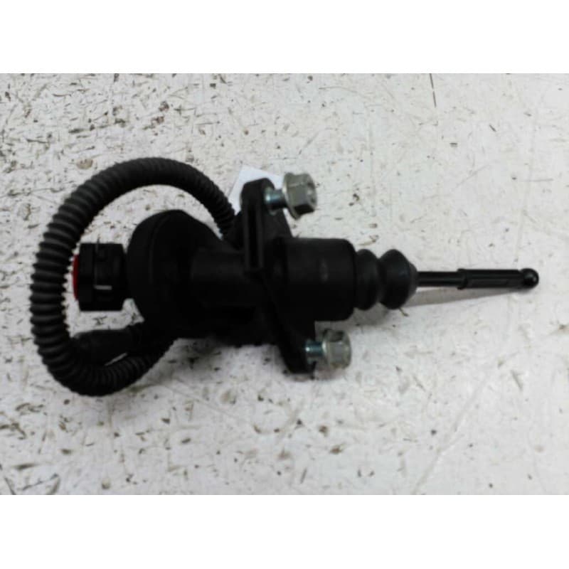 Recambio de bomba embrague para opel meriva blue line referencia OEM IAM