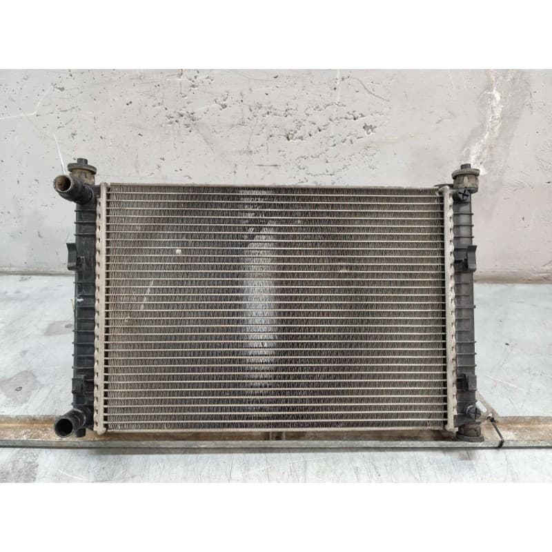 Recambio de radiador agua para ford fiesta (cbk) ambiente referencia OEM IAM 2S6H8005BB - Blanco