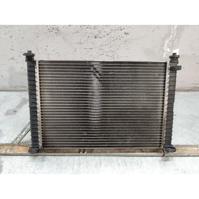 Recambio de radiador agua para ford fiesta (cbk) ambiente referencia OEM IAM 2S6H8005BB - Blanco 2