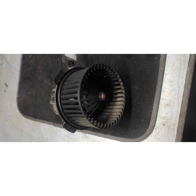 Recambio de ventilador calefaccion para citroën c4 coupe vts referencia OEM IAM B9506 - Negro