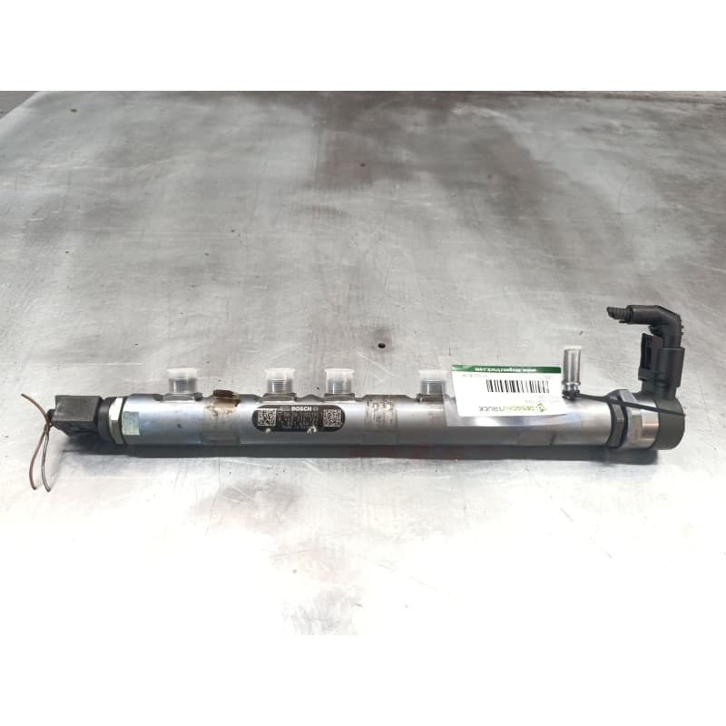 Recambio de rampa inyectora para bmw 1 (e81) 118 d referencia OEM IAM 0445214134 - Negro