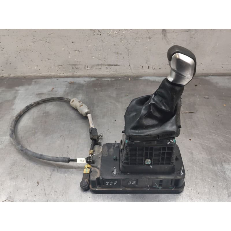 Recambio de palanca cambio para peugeot 308 active referencia OEM IAM 9810205080UO - Blanco