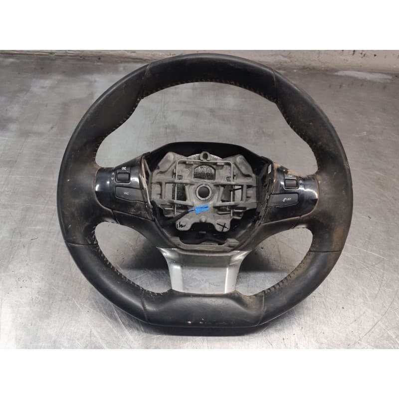 Recambio de volante para peugeot 308 active referencia OEM IAM - Blanco