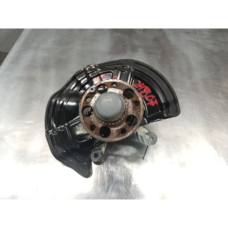 Recambio de mangueta delantera derecha para infiniti q30 1.5 d referencia OEM IAM - Gris