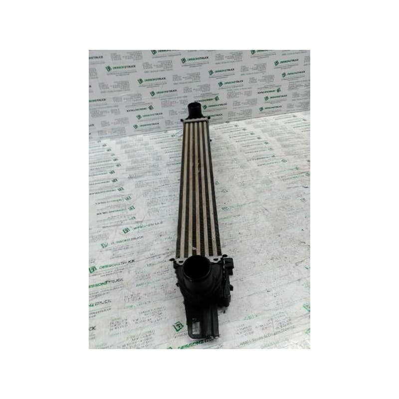 Recambio de intercooler para peugeot bipper básico referencia OEM IAM 51790623 - Blanco