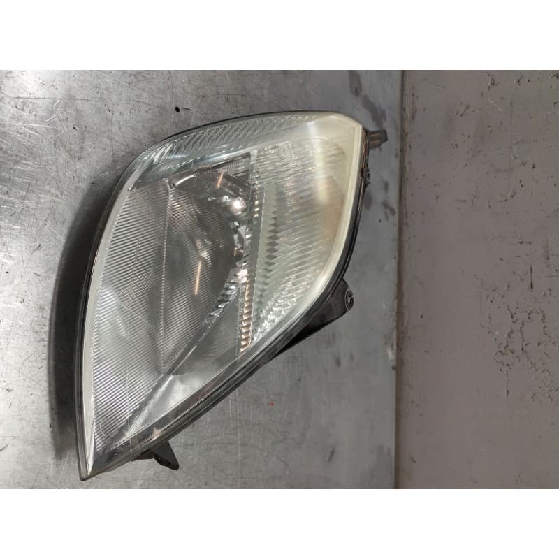 Recambio de faro derecho para ford fiesta (cbk) ambiente referencia OEM IAM - Blanco