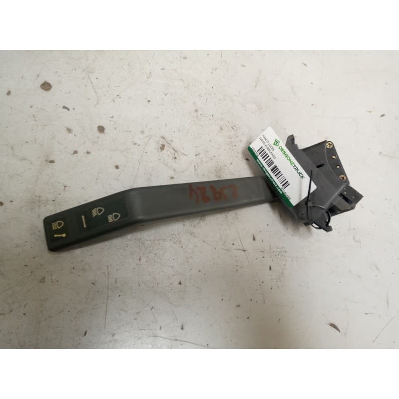 Recambio de mando luces para iveco eurocargo 5.9 diesel referencia OEM IAM 93160488 - Blanco
