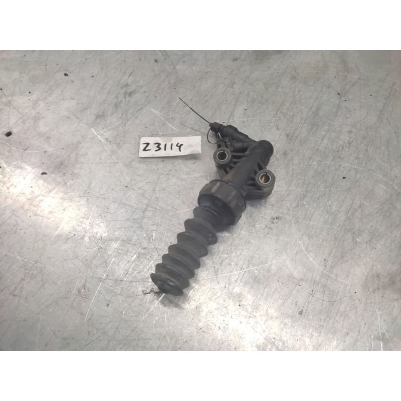 Recambio de bombin embrague para citroën c3 1.4 furio referencia OEM IAM - Azul