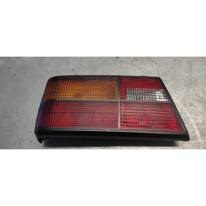 Recambio de piloto trasero izquierdo para ford orion gl referencia OEM IAM  NUEVO