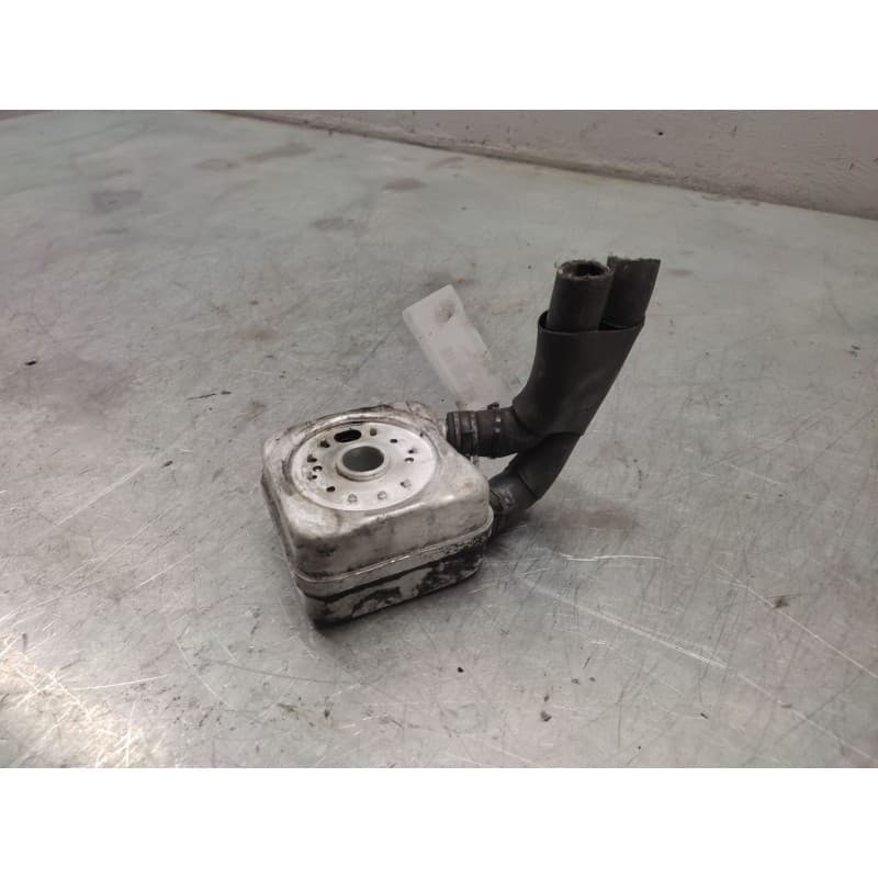 Recambio de enfriador aceite motor para volkswagen polo (9n1) gt referencia OEM IAM - Gris