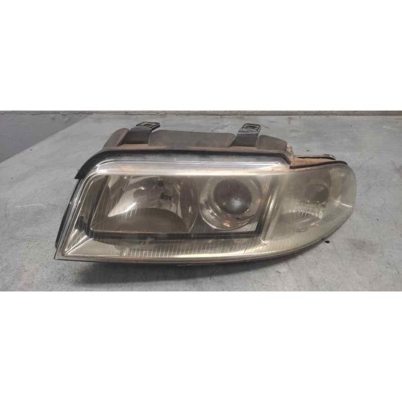 Recambio de faro izquierdo para audi a4 berlina (b5) 1.9 tdi referencia OEM IAM - Blanco