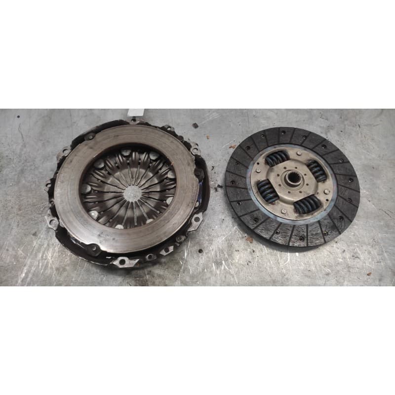 Recambio de kit embrague para peugeot partner kombi confort referencia OEM IAM - Gris 2