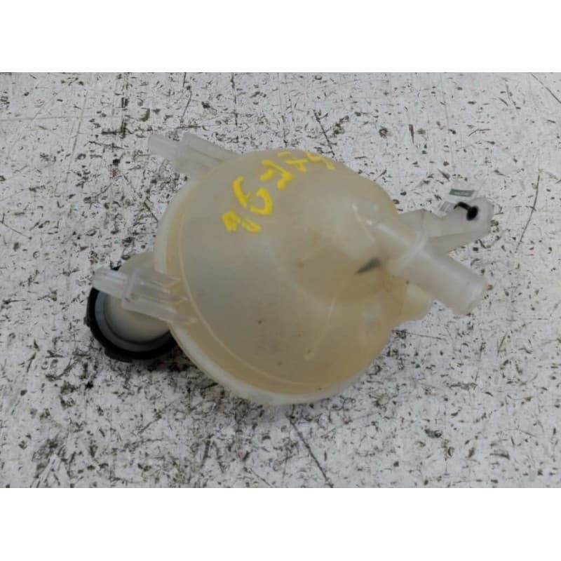 Recambio de deposito expansion para peugeot 308 confort referencia OEM IAM 2