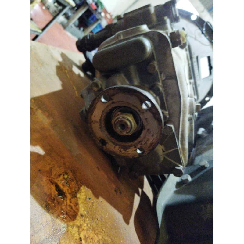 Recambio de caja cambios para nissan trucks l35.08 ...... referencia OEM IAM T5100 4