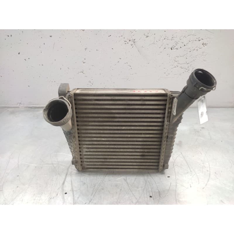 Recambio de intercooler para audi q7 (4l) 3.0 tdi (176kw) referencia OEM IAM 7L6145804 - Blanco