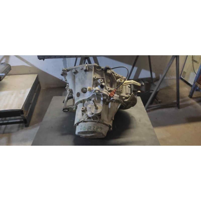 Recambio de caja cambios para peugeot 206 berlina xr referencia OEM IAM 20DL72 3