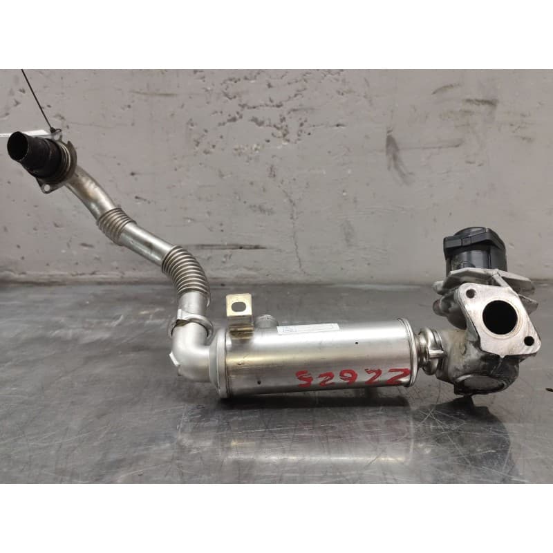 Recambio de enfriador egr para peugeot 207 x-line referencia OEM IAM 9658203780 - Blanco