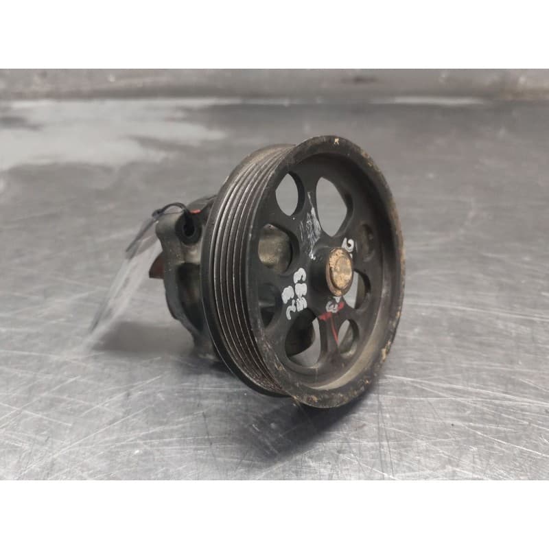 Recambio de bomba agua para opel corsa c blue line referencia OEM IAM 46819138 - Blanco
