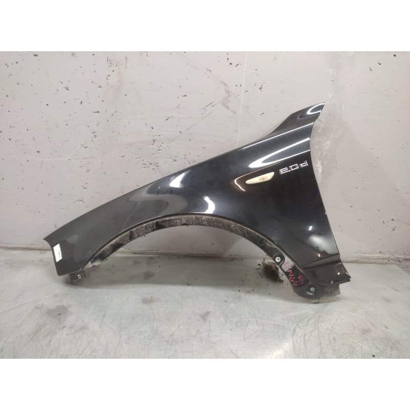 Recambio de aleta delantera izquierda para bmw x3 (e83) 2.0d referencia OEM IAM - Negro