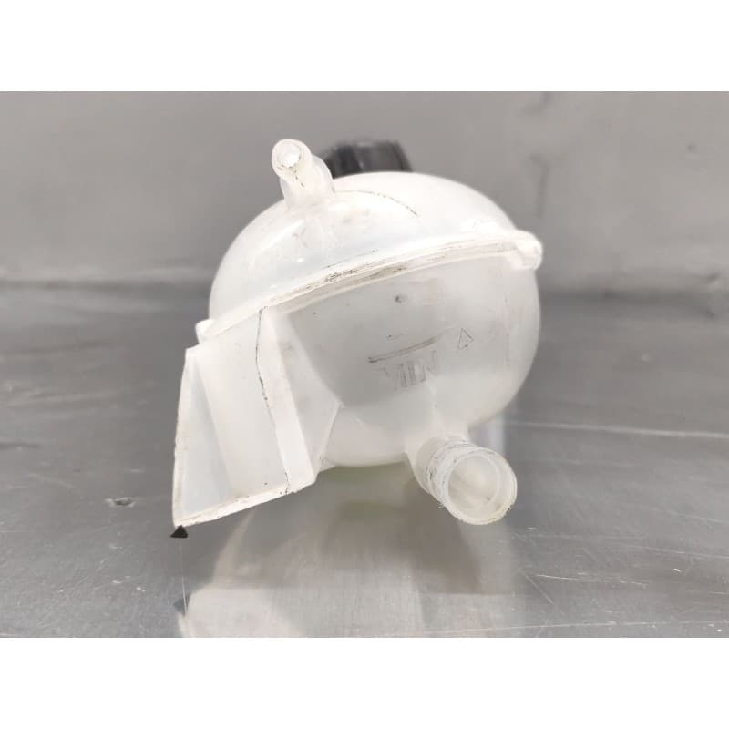 Recambio de deposito expansion para renault clio iv (bh_) 0.9 tce 90 referencia OEM IAM - Blanco 3