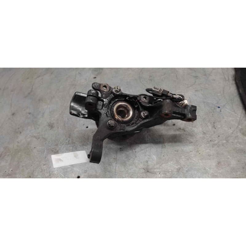 Recambio de mangueta delantera derecha para opel zafira b cosmo referencia OEM IAM - Negro 2