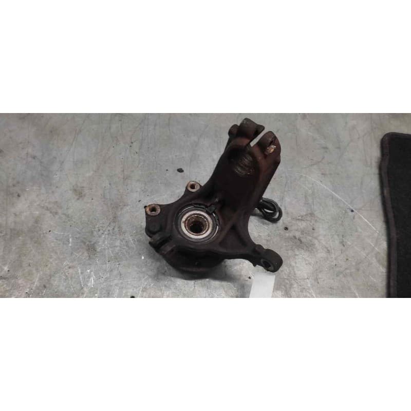 Recambio de mangueta delantera derecha para peugeot 207 x-line referencia OEM IAM - Gris 2