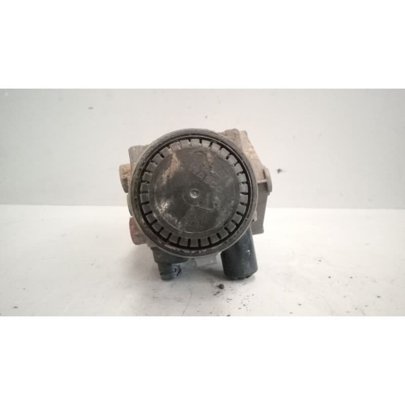 Recambio de valvula aire para man tgs referencia OEM IAM 81521026370  LA8543 - Blanco 6