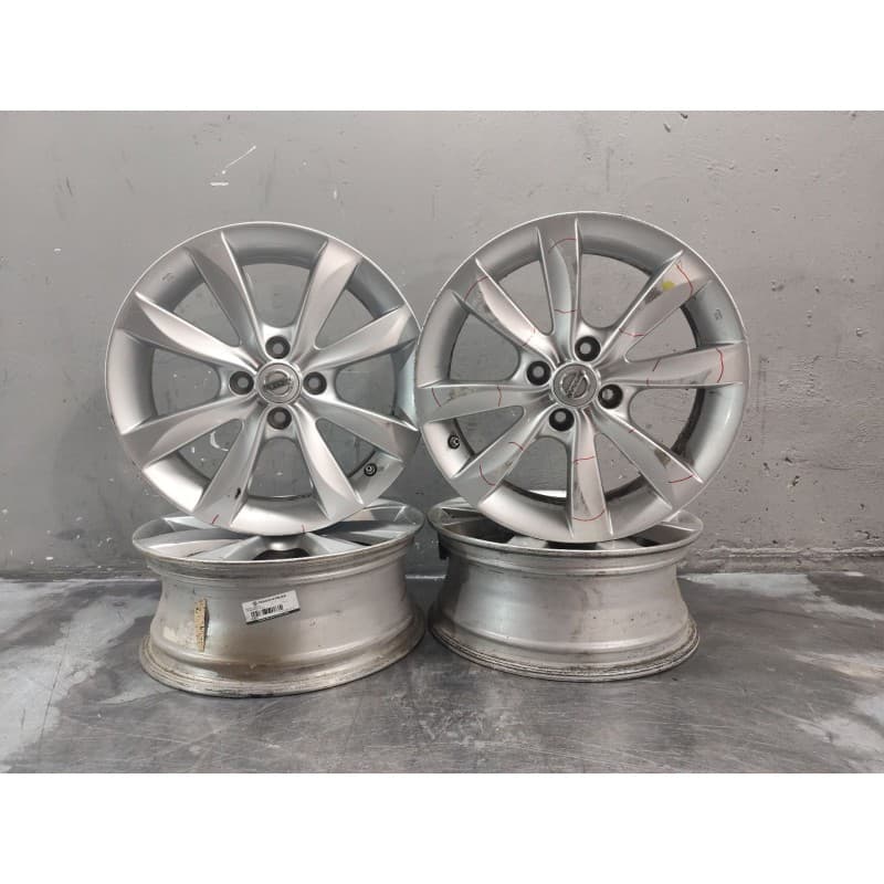 Recambio de juego llantas para nissan note (e12) 1.2 referencia OEM IAM 6.0JX16CH4-45 - Blanco 2