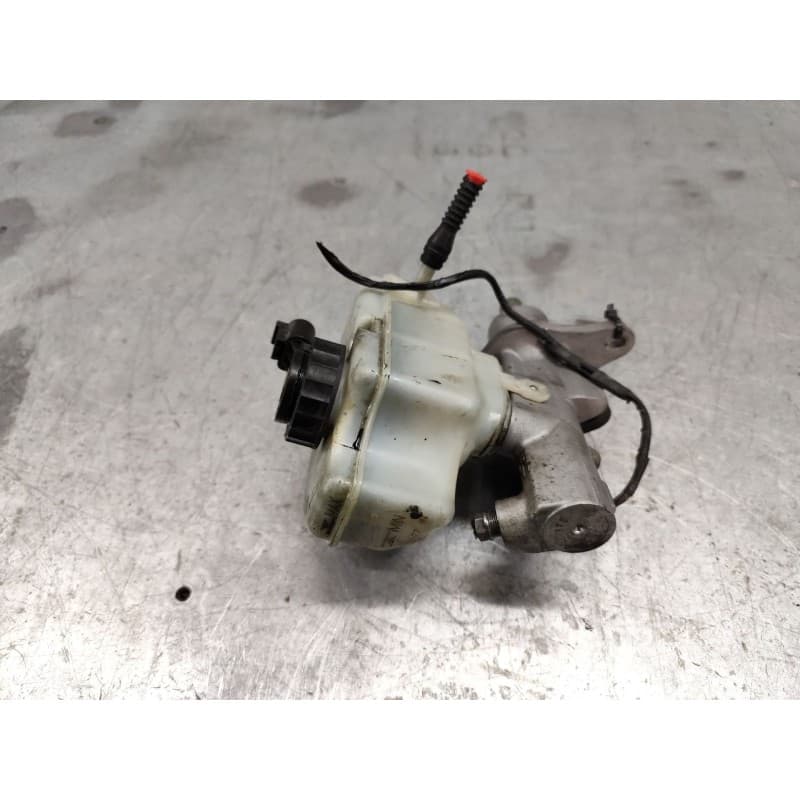 Recambio de bomba freno para seat leon (1p1) 1.9 tdi referencia OEM IAM 1K1411301D - Negro 2