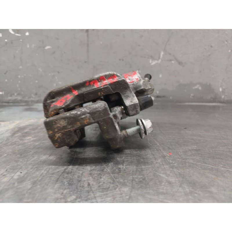 Recambio de pinza freno delantera izquierda para bmw 1 (e87) 120 d referencia OEM IAM - Blanco 5