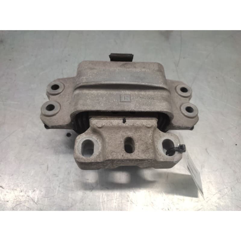 Recambio de soporte motor izquierdo para seat leon (1p1) referencia OEM IAM 1K0199555M - Rojo