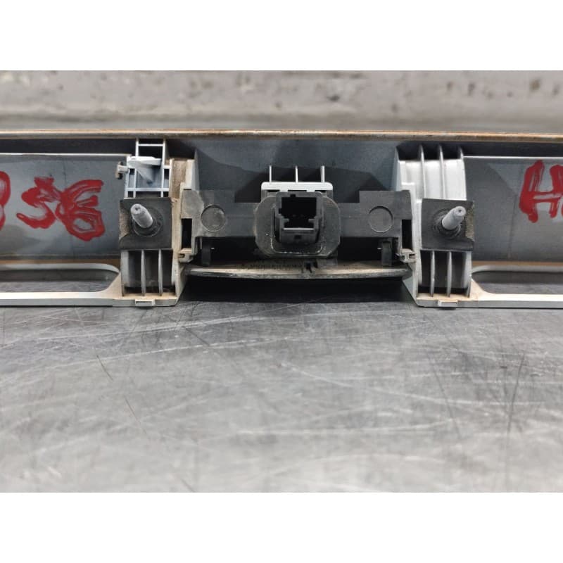 Recambio de maneta porton para peugeot 308 sw i (4e_, 4h_) 1.6 hdi referencia OEM IAM - Blanco 2