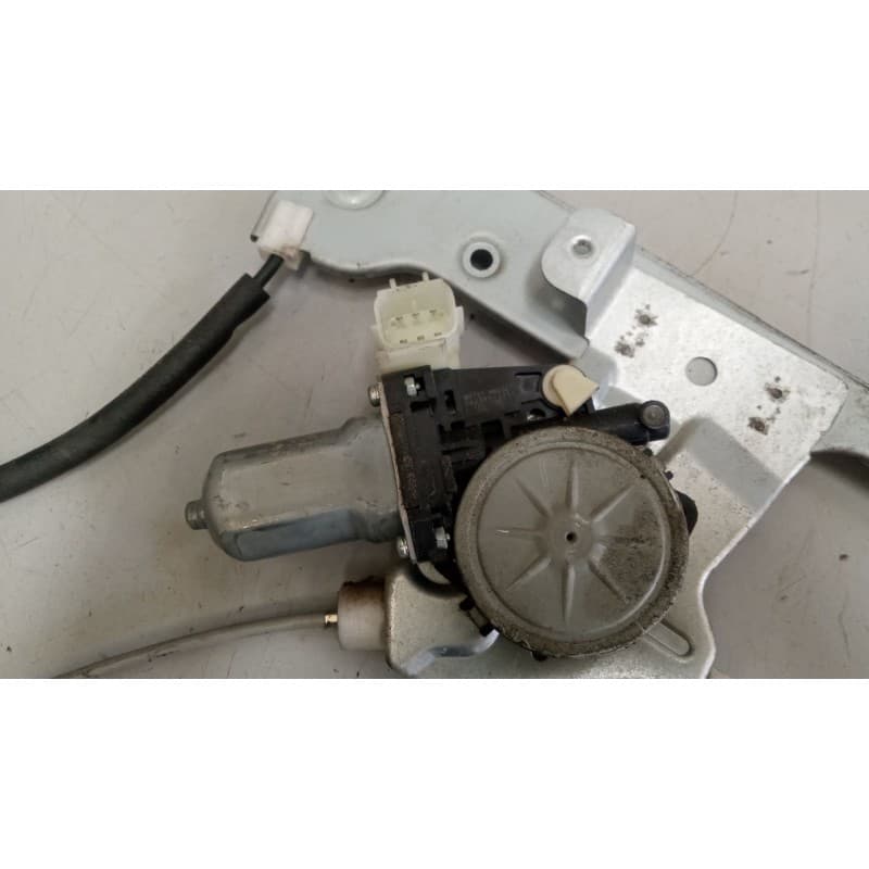 Recambio de elevalunas delantero izquierdo para renault maxity referencia OEM IAM 2