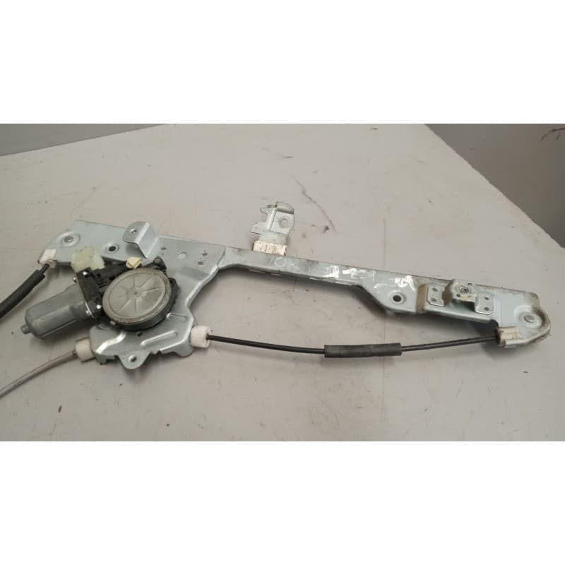 Recambio de elevalunas delantero izquierdo para renault maxity referencia OEM IAM 3