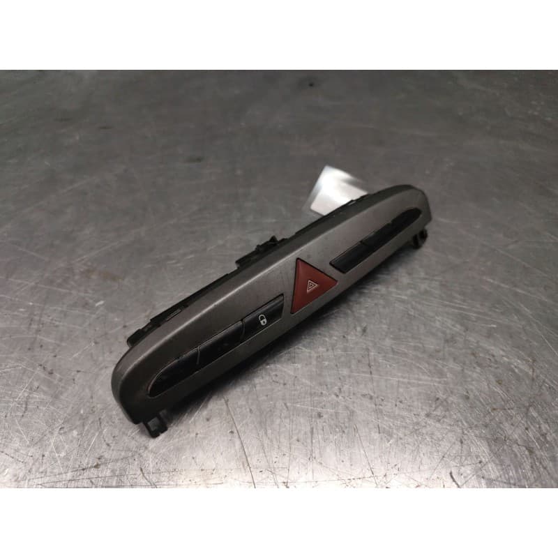 Recambio de warning para peugeot 308 confort referencia OEM IAM 9659417177 - Blanco