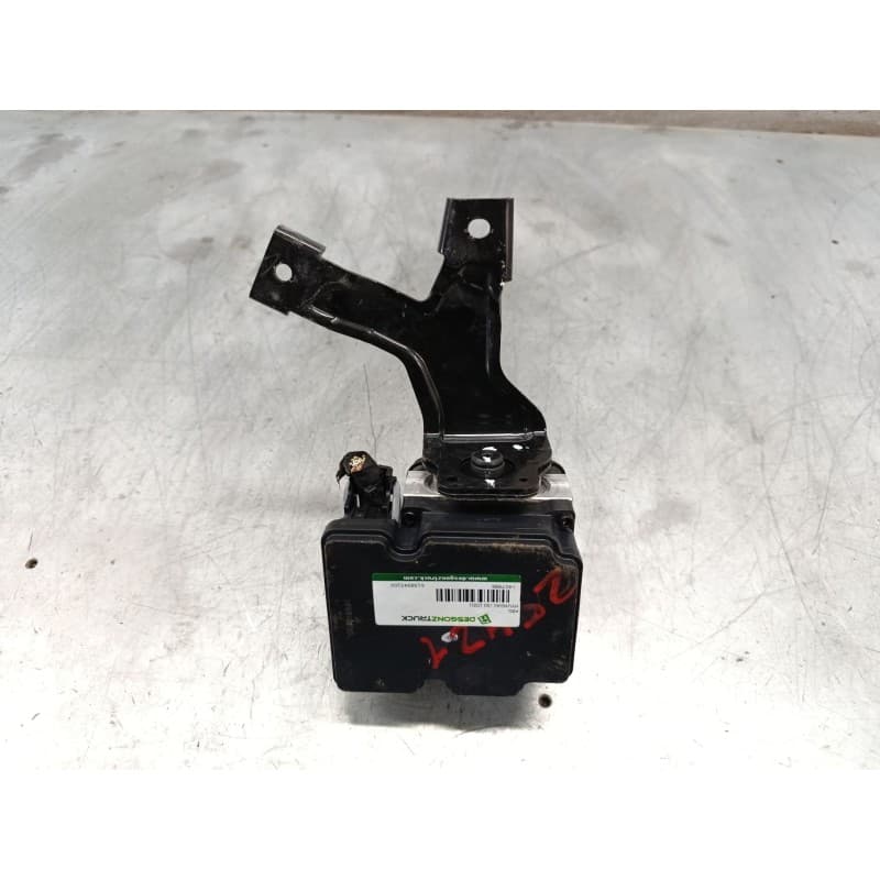 Recambio de abs para hyundai i30 (gd) 1.6 crdi referencia OEM IAM 6158945200 - Blanco 3