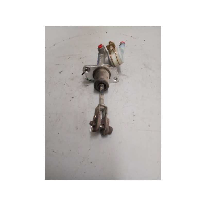 Recambio de bombin embrague para nissan cabstar e referencia OEM IAM - Rojo 3